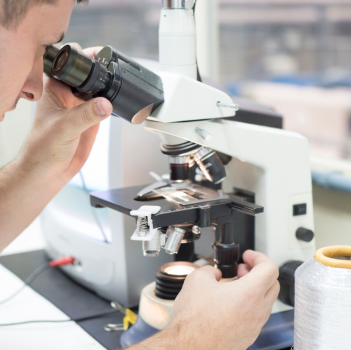 Laboratório Físico da Huvispan: Mais de 30 Testes para Garantir Qualidade
