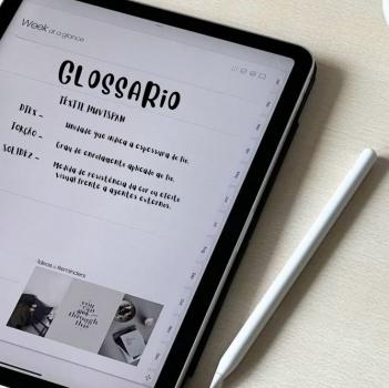 Glossário têxtil Huvispan: termos essenciais para entender fios, malhas e beneficiamento