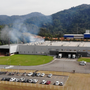 Huvispan Têxtil apresenta produções para a indústria têxtil em feiras de destaque no setor